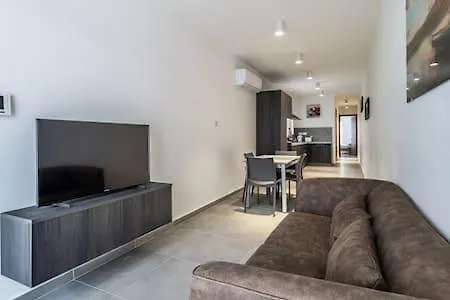 New Modern Penthouse In St Pauls Bay By Sf Homes Appartement