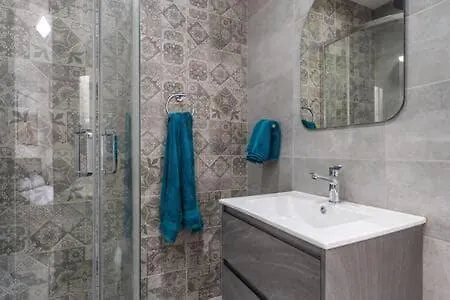 Appartement New Modern Penthouse In St Pauls Bay By Sf Homes *