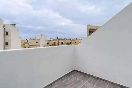 New Modern Penthouse In St Pauls Bay By Sf Homes St. Paul's Bay