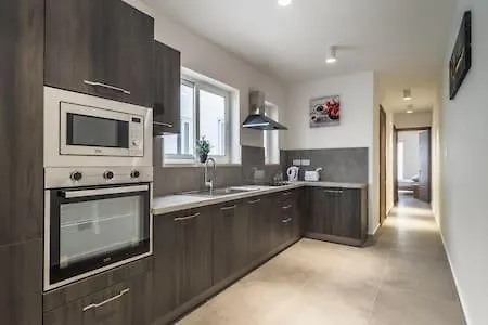 Appartement New Modern Penthouse In St Pauls Bay By Sf Homes